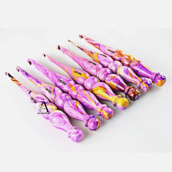 Ergonomic Wooden Crochet Hooks Set of 7 ( 4 MM to 10 MM ) | Vibrant Colored Crochet hooks | Light weight Hooks with Large Yarn Storage Bowl - Image 3